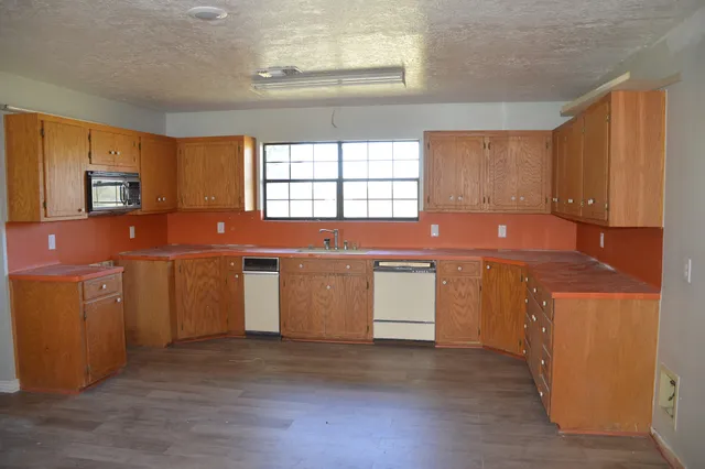 $1,550,000 | 90 Fm 1227, Navasota, TX 77868