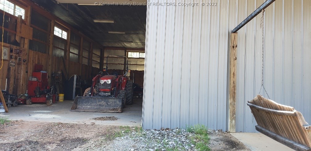 10727 Gunville Ridge Road Leon, WV 25123 - Photo 11 of 22 Gallery Image 11