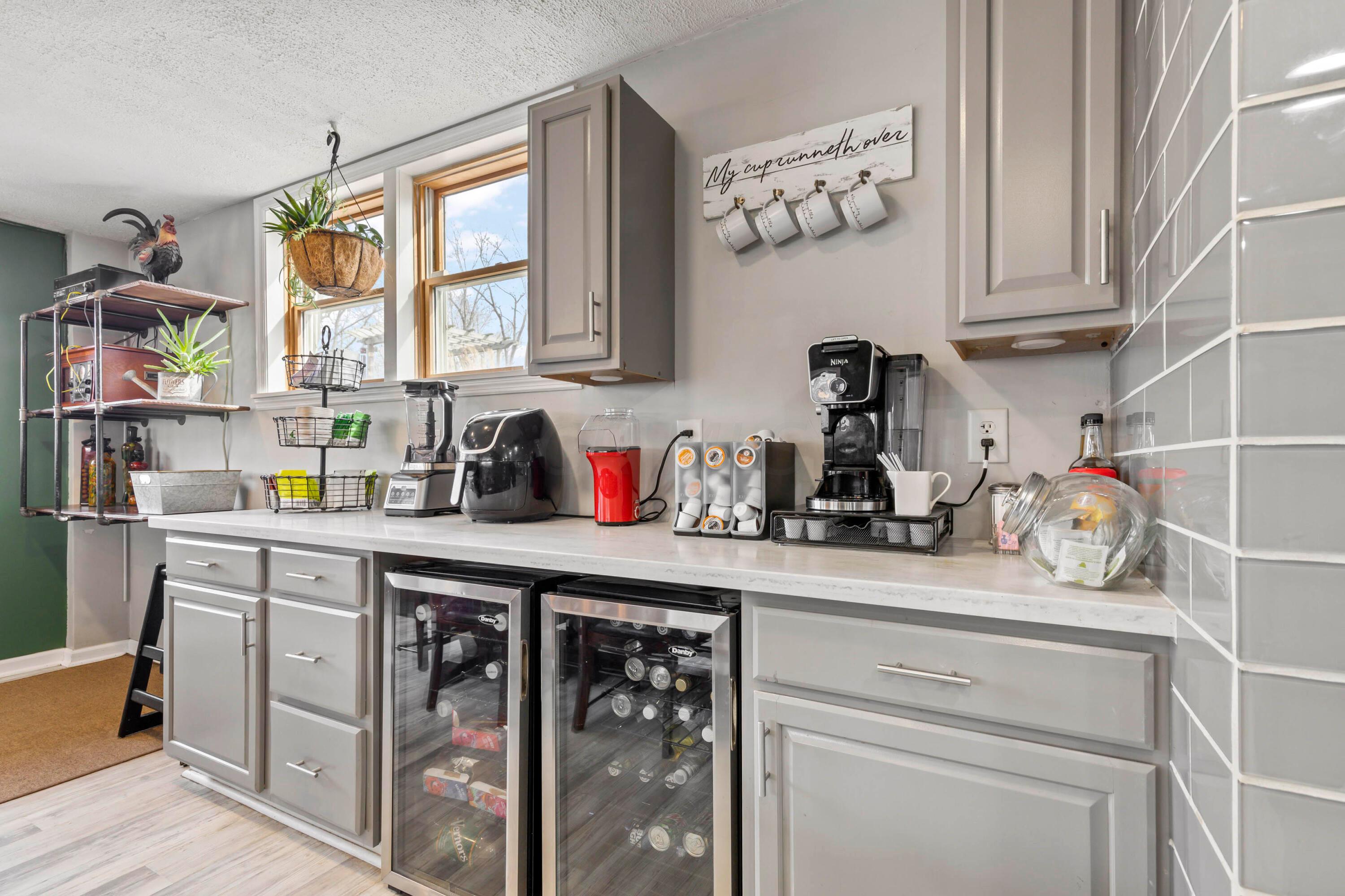 2136 Hoss Road Utica, OH 43080 - Photo 9 of 51 Kitchen
