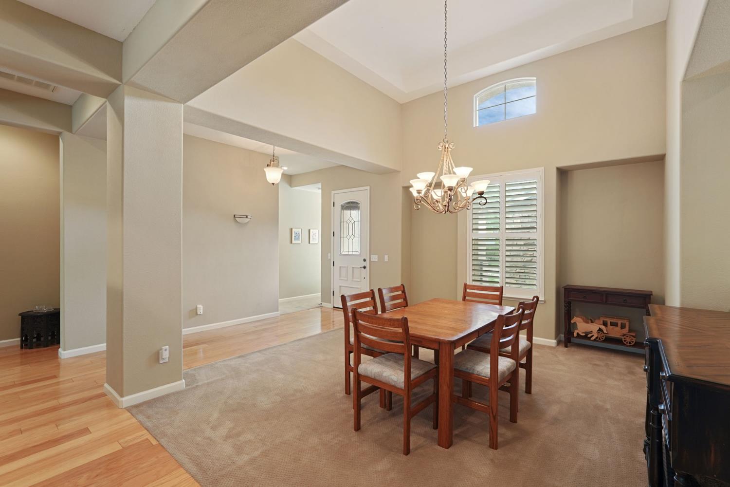 2088 Incline Drive Lodi, CA 95242 - Photo 8 of 34