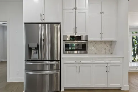 $1,400,000 | 7424 Stonecrest Drive, Dallas, TX 75254