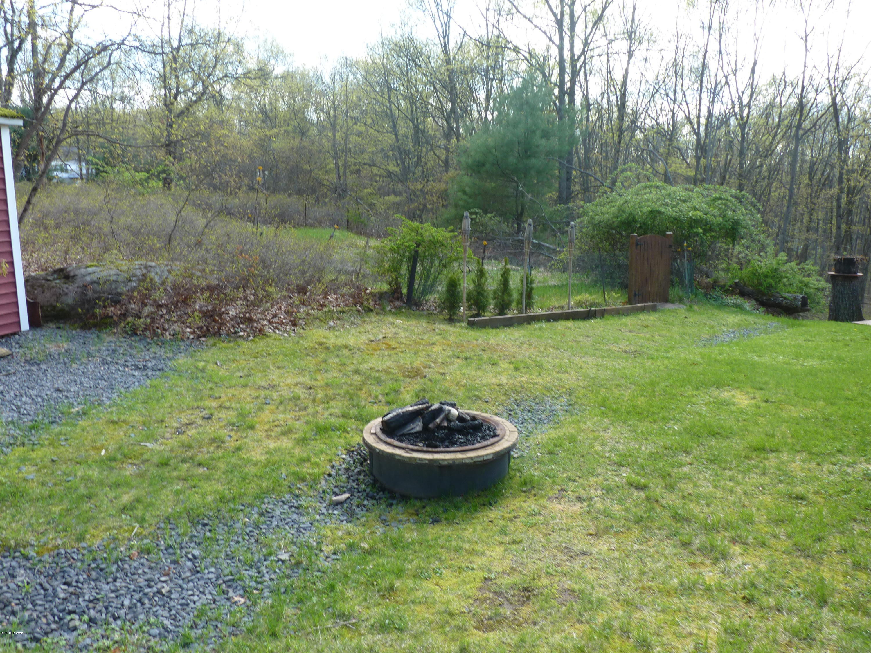 114 Mountain View Road Greeley, PA 18425 - Photo 13 of 27