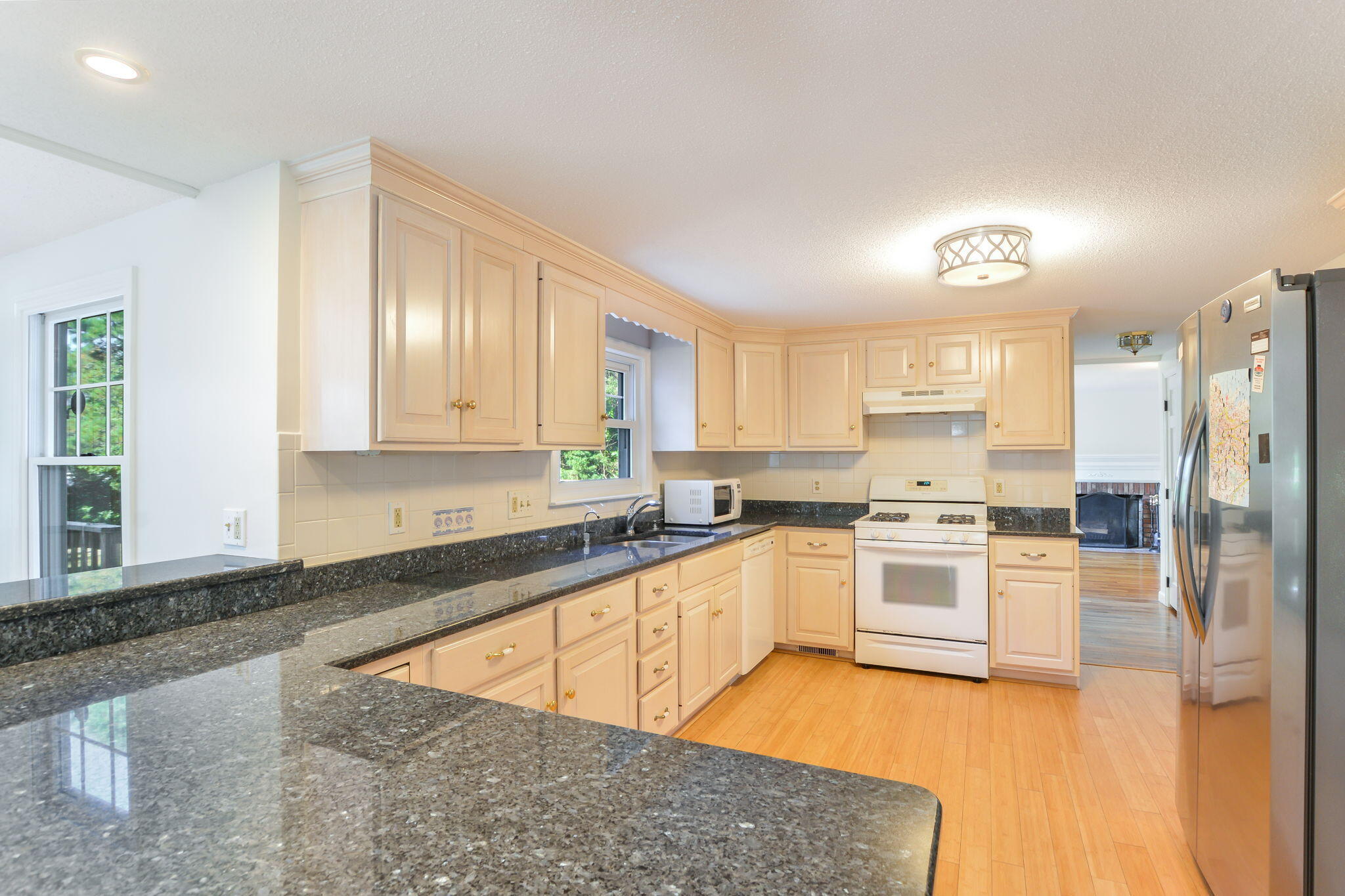 12 Highcrest Road North Falmouth, MA 02556 - Photo 9 of 45 12 Highcrest Rd