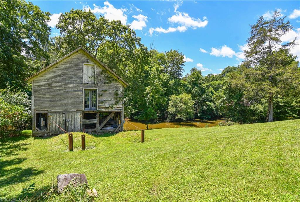 3514 Dillon Road Jamestown, NC 27282 - Photo 22 of 26 Gallery Image 22