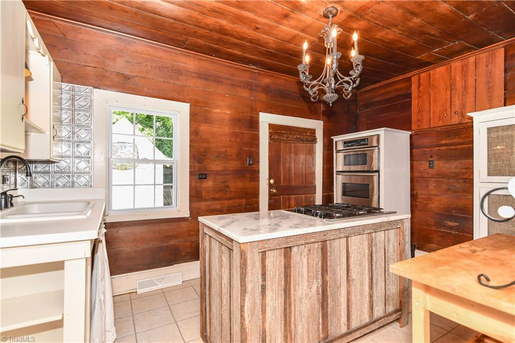 3514 Dillon Road Jamestown, NC 27282 - Photo 10 of 26 Gallery Image 10