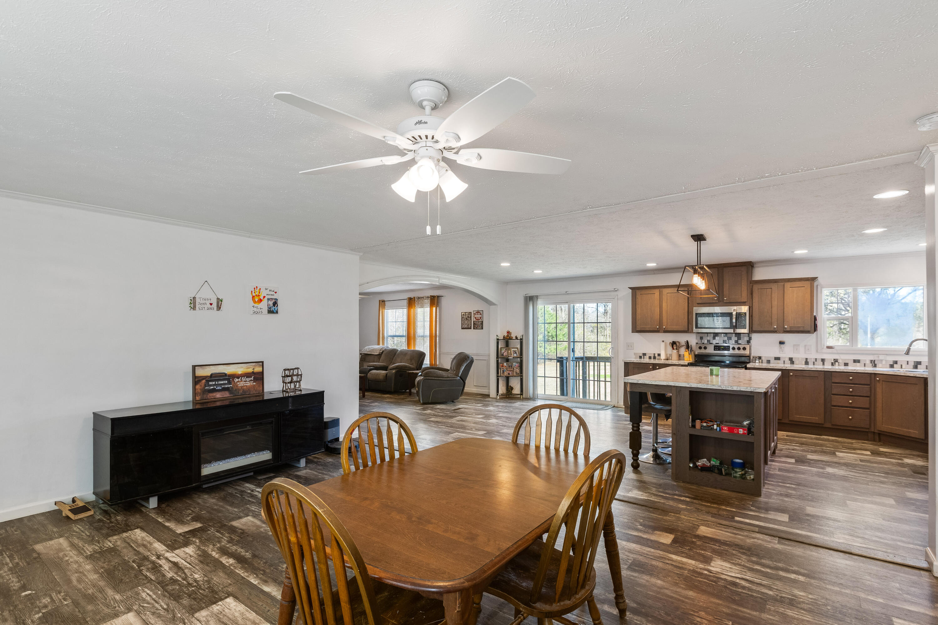 161 Wagon Trail Road Ridgeville, SC 29472 - Photo 5 of 42 161 Wagon Trail Rd_Brett Martin Photogra