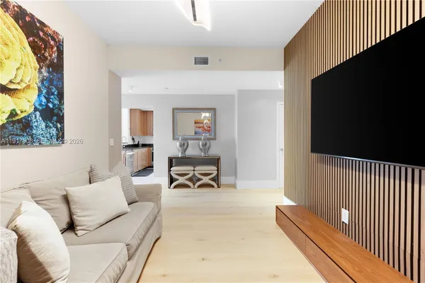 $6,500 | 3340 Northeast 190th Street, Unit 909, Aventura, FL 33180