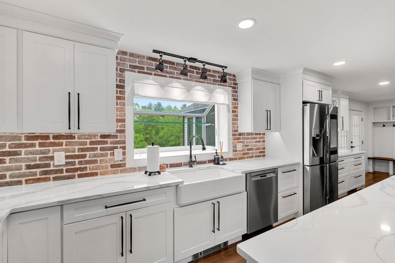 7 David Drive Pelham, NH 03076 - Photo 15 of 59