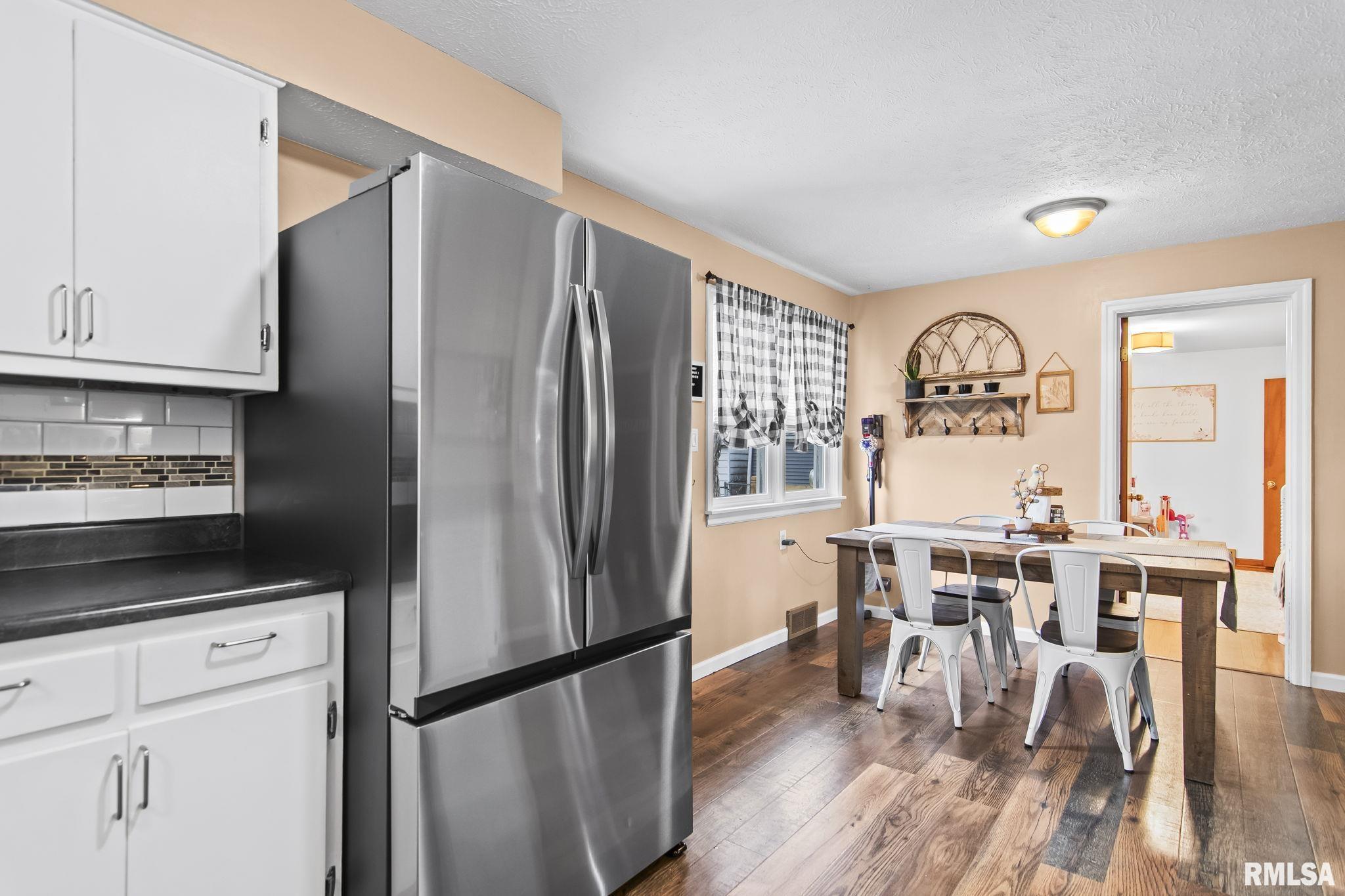 1913 East Hood Street Springfield, IL 62703 - Photo 15 of 35