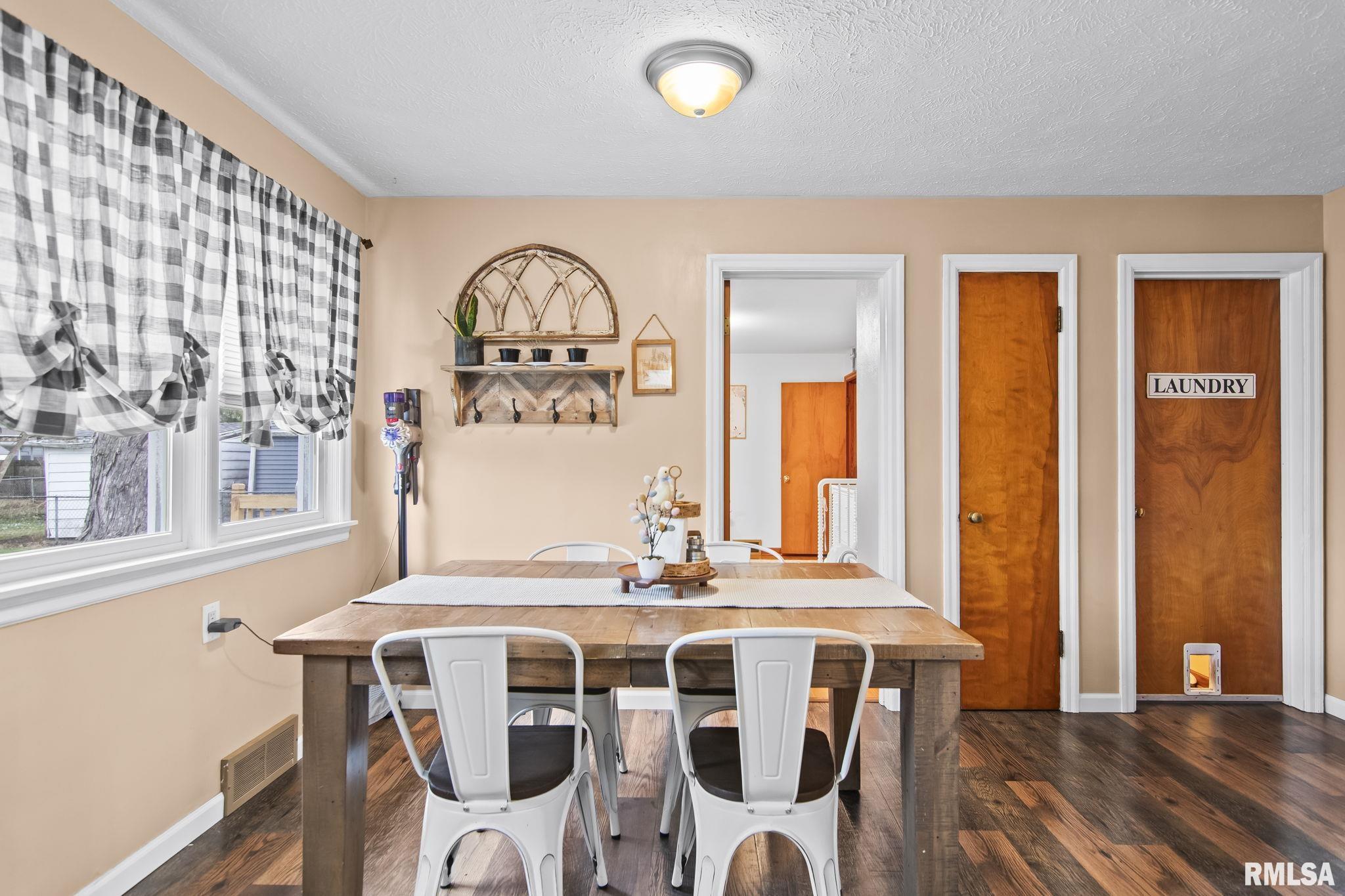 1913 East Hood Street Springfield, IL 62703 - Photo 16 of 35