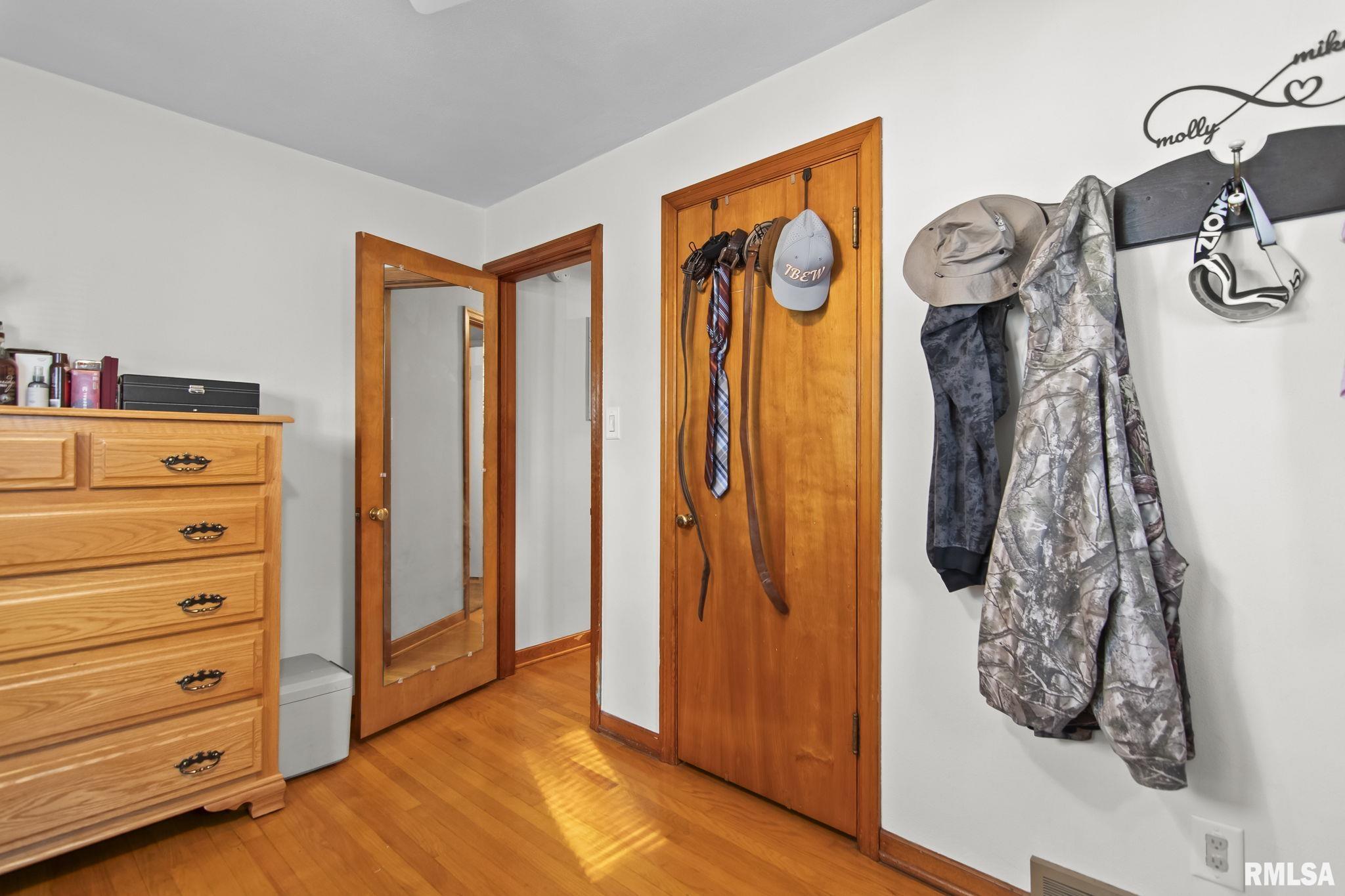 1913 East Hood Street Springfield, IL 62703 - Photo 26 of 35