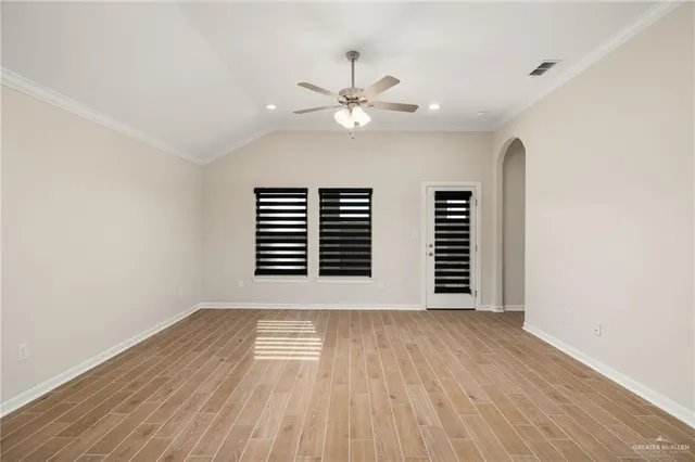 $2,300 | 3929 Highland Avenue, McAllen, TX 78501