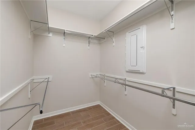 $2,300 | 3929 Highland Avenue, McAllen, TX 78501