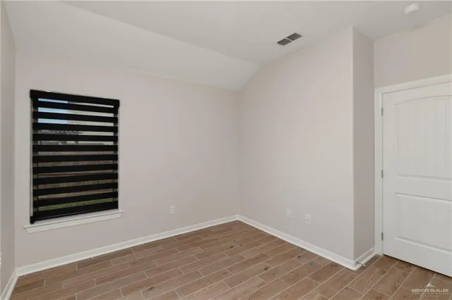 $2,300 | 3929 Highland Avenue, McAllen, TX 78501