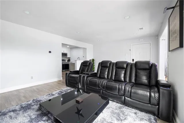 $249,000 | 2657 Lenox Road Northeast, Unit A5, Atlanta, GA 30324