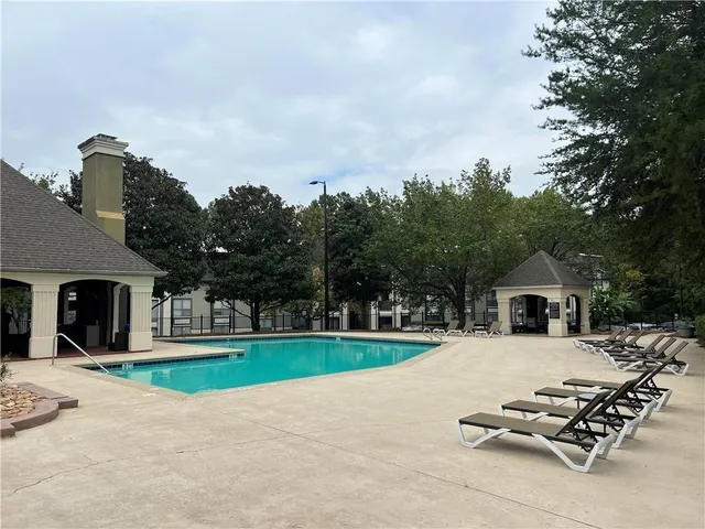 $249,000 | 2657 Lenox Road Northeast, Unit A5, Atlanta, GA 30324