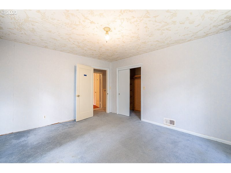1935 Cherry Knoll Road Dallas, OR 97338 - Photo 16 of 39 Gallery Image 16
