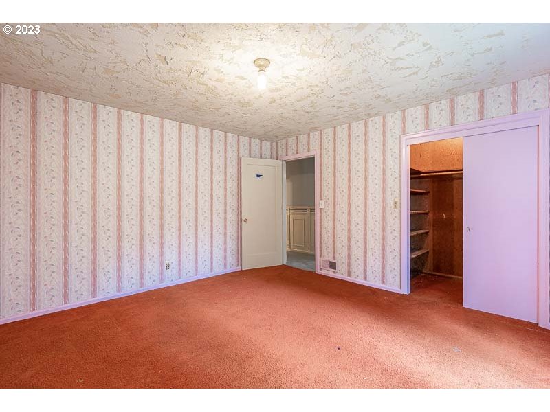 1935 Cherry Knoll Road Dallas, OR 97338 - Photo 17 of 39 Gallery Image 17