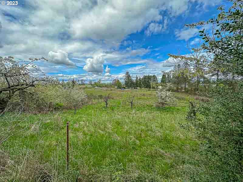 1935 Cherry Knoll Road Dallas, OR 97338 - Photo 36 of 39 Gallery Image 36
