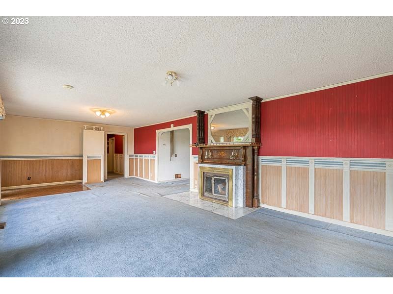 1935 Cherry Knoll Road Dallas, OR 97338 - Photo 4 of 39 Gallery Image 4