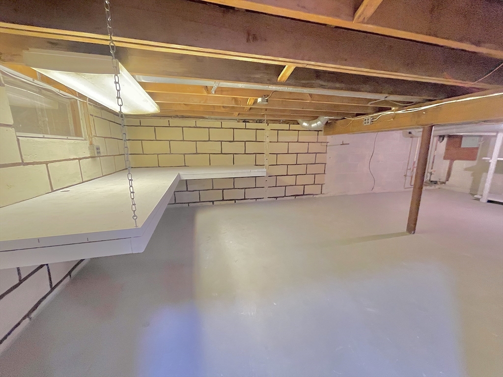 17 Brentwood Road Sudbury, MA 01776 - Photo 30 of 34 a view of a room with racks