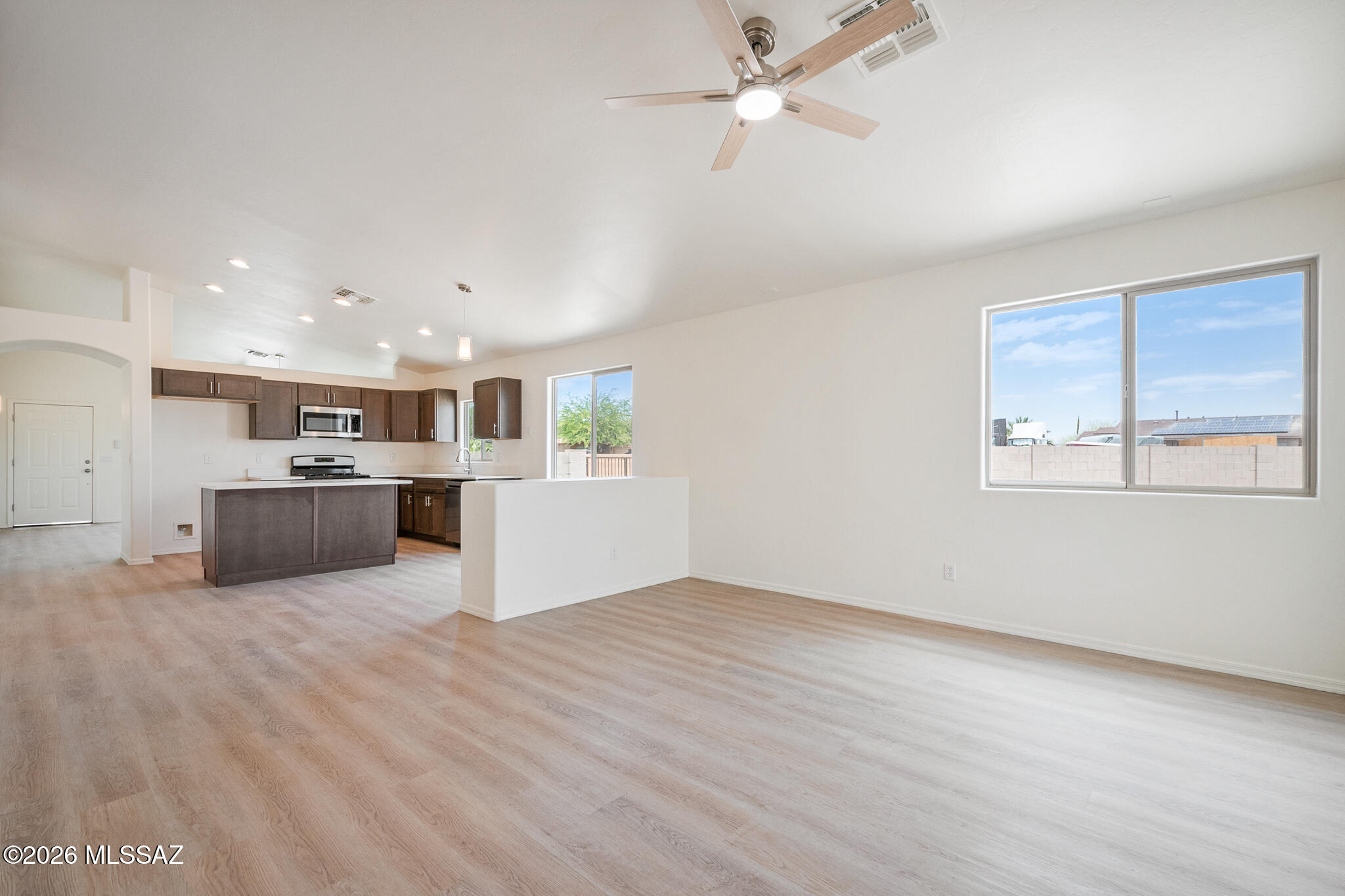 3705 West Tetakusim Road Tucson, AZ 85746 - Photo 17 of 44