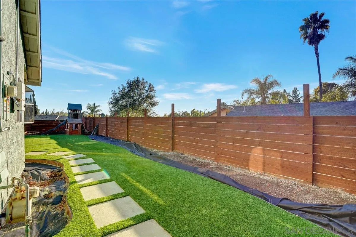 132 Mercedes Road Fallbrook, CA 92028 - Photo 22 of 63