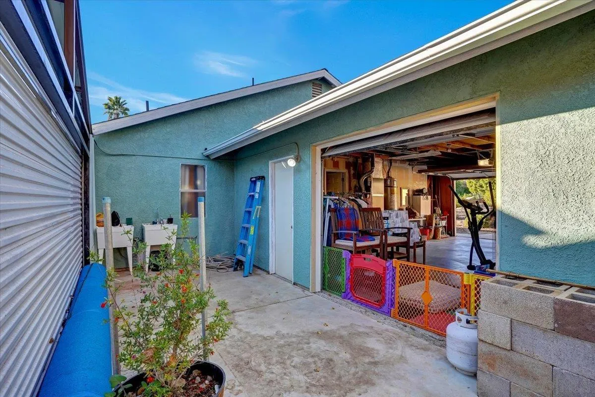 132 Mercedes Road Fallbrook, CA 92028 - Photo 38 of 63