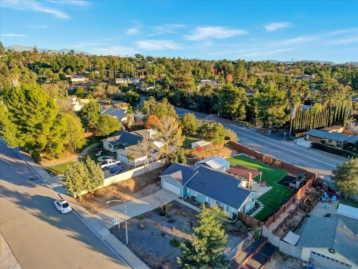 132 Mercedes Road Fallbrook, CA 92028 - Photo 61 of 63 an aerial view of a house with a ocean view