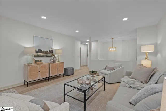 $465,000 | 210 Leslie Lane, Pendleton, SC 29670