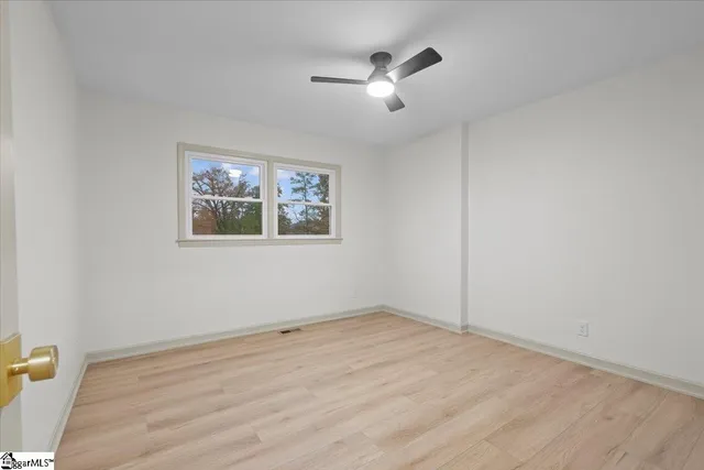 $465,000 | 210 Leslie Lane, Pendleton, SC 29670