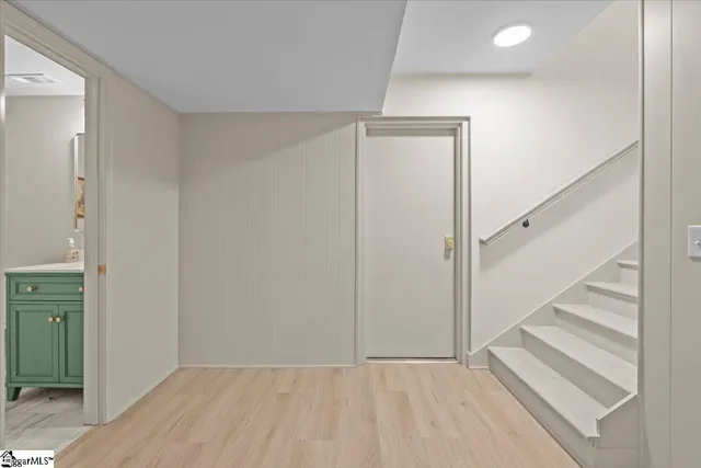 $465,000 | 210 Leslie Lane, Pendleton, SC 29670