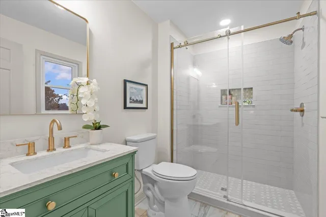 $465,000 | 210 Leslie Lane, Pendleton, SC 29670