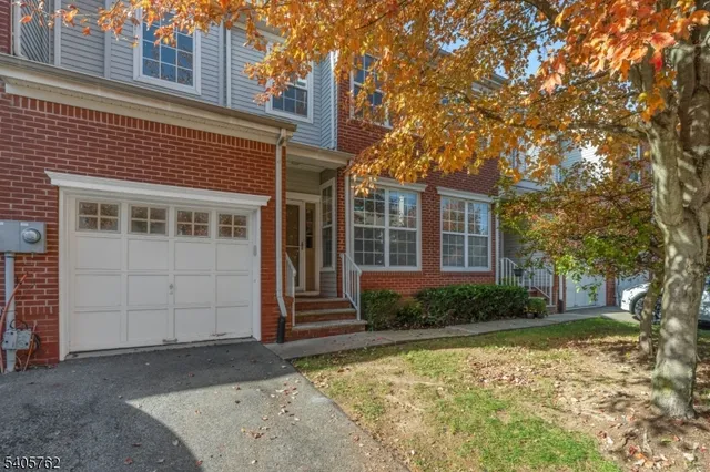 $3,800 | 107 Gladstone Drive, Parsippany, NJ 07054