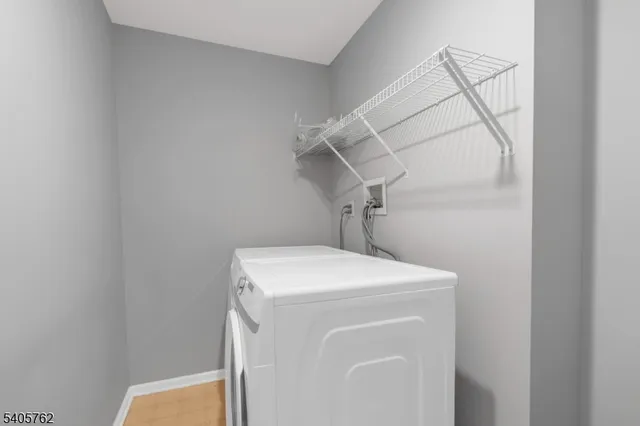 $3,800 | 107 Gladstone Drive, Parsippany, NJ 07054