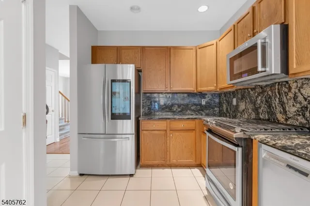 $3,800 | 107 Gladstone Drive, Parsippany, NJ 07054