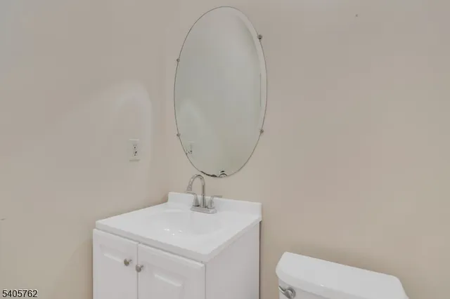 $3,800 | 107 Gladstone Drive, Parsippany, NJ 07054