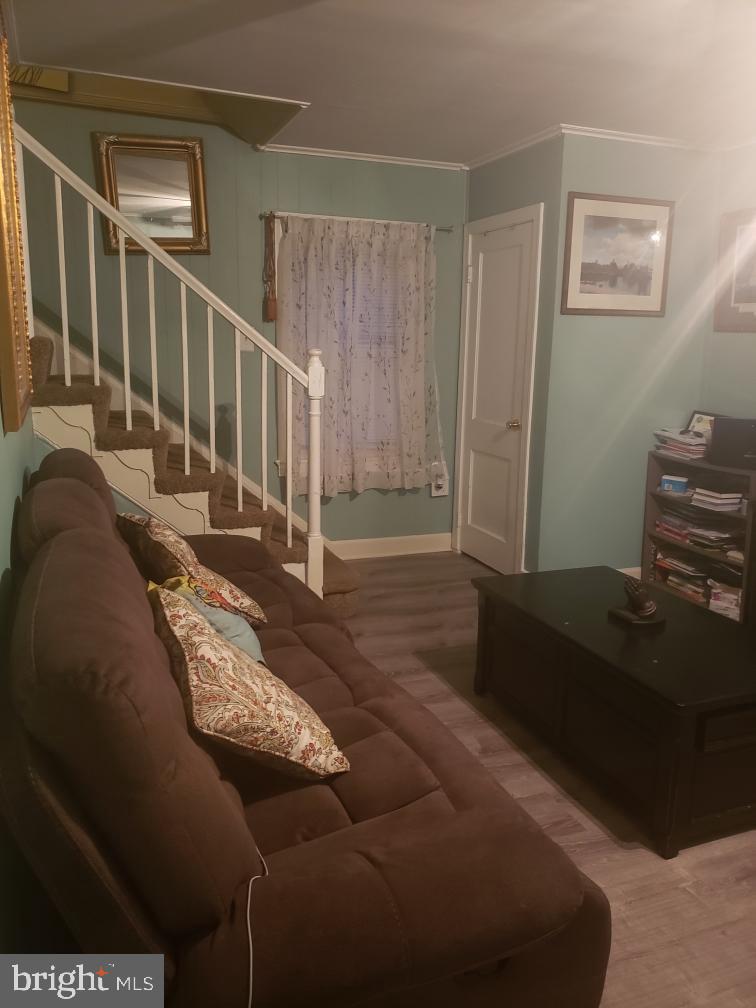 4117 Beall Street Hyattsville, MD 20784 - Photo 3 of 19 Living room view