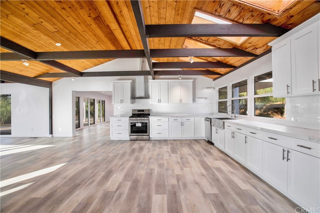 14265 Alva Place Perris, CA 92570 - Photo 8 of 59