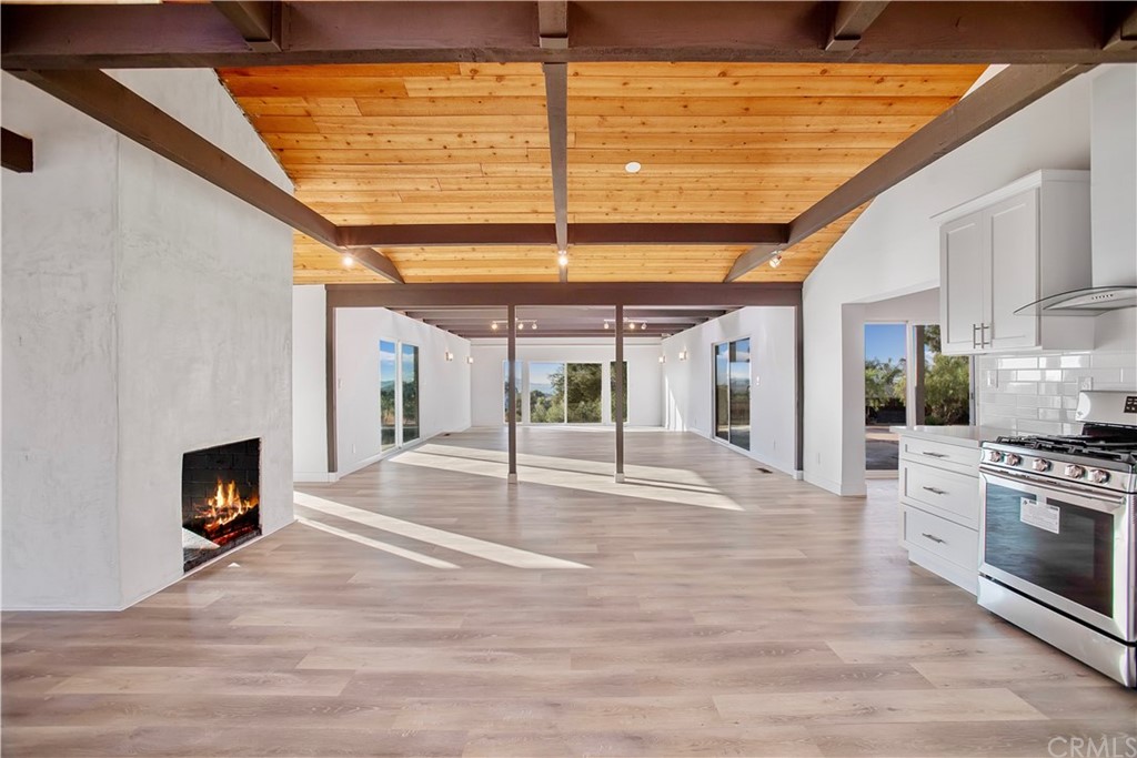 14265 Alva Place Perris, CA 92570 - Photo 9 of 59