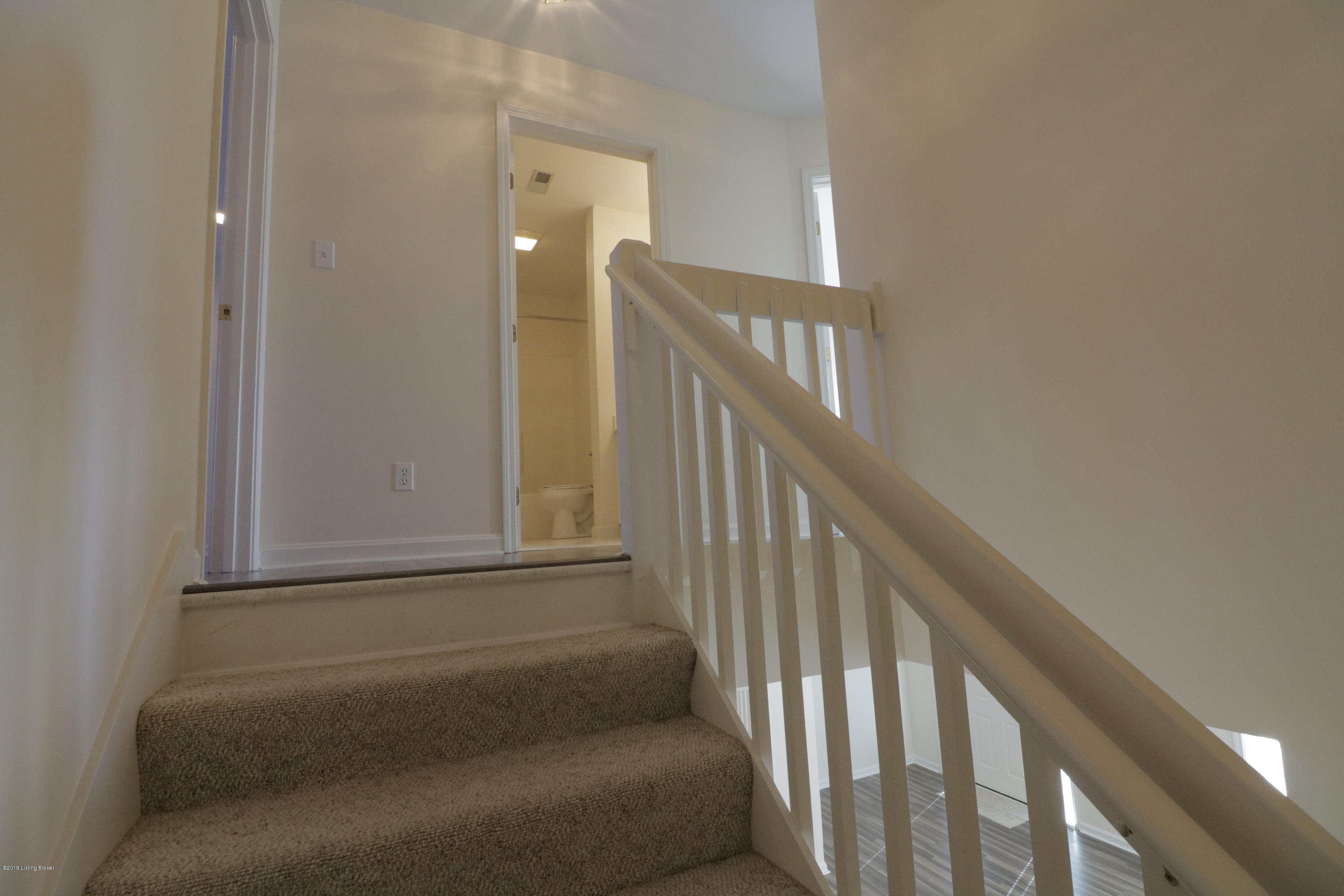 3012 Sprowl Road Louisville, KY 40299 - Photo 30 of 70 IMG_6312
