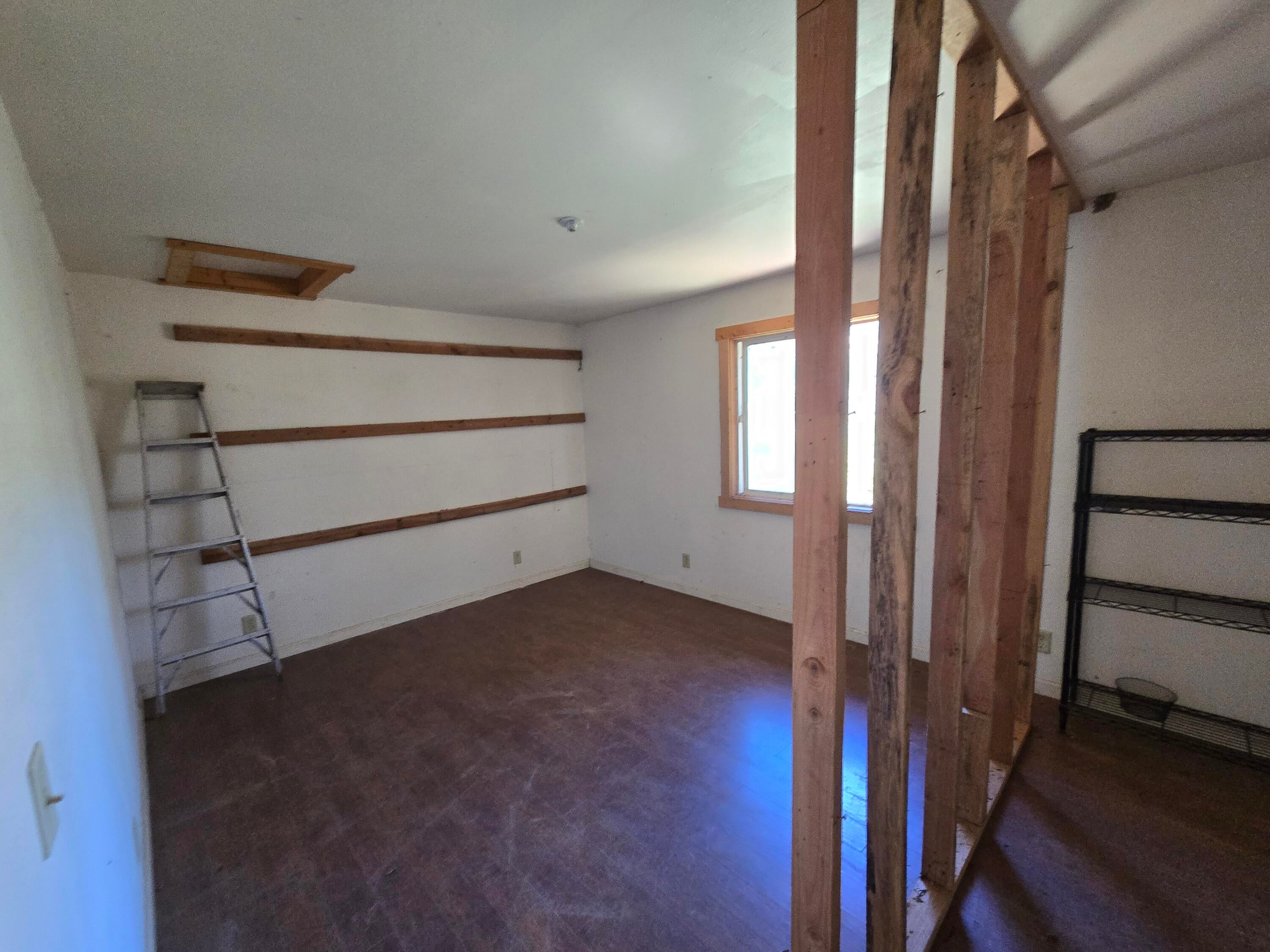 1133 Rd J Garberville, CA 95542 - Photo 38 of 54 Gallery Image 38