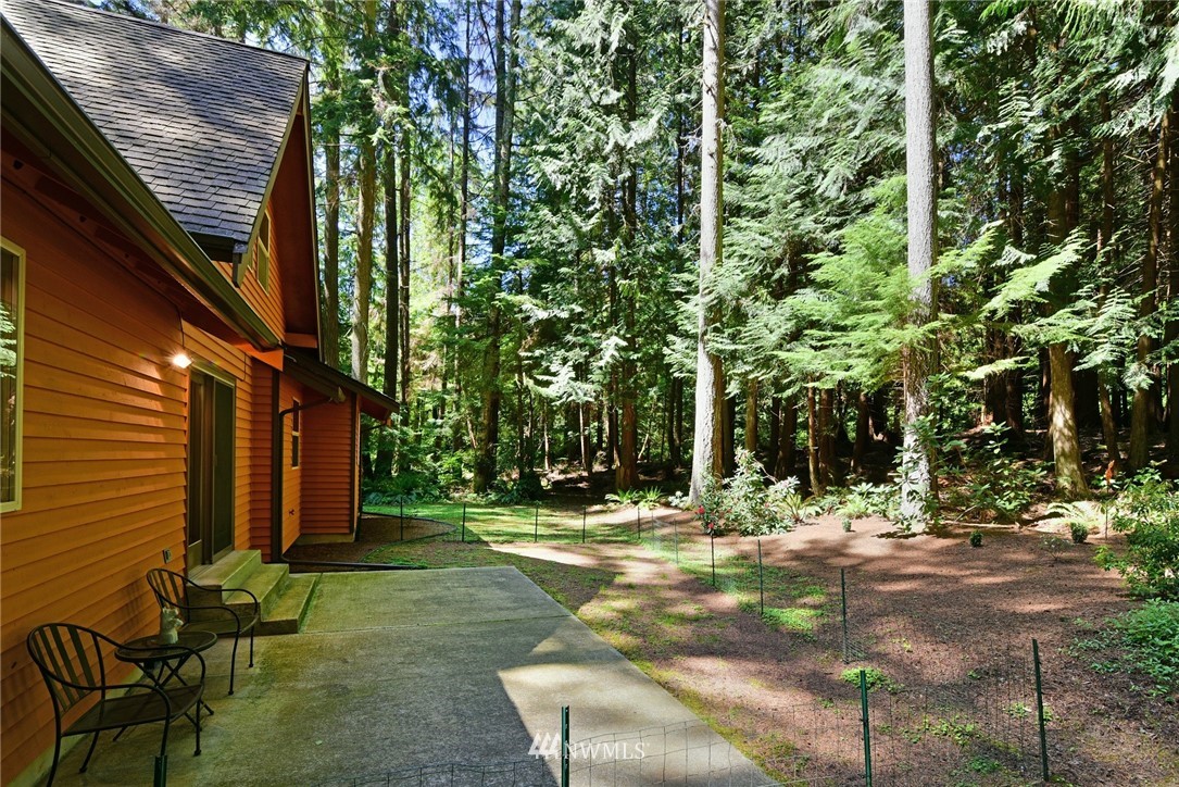 4650 Northeast Johnston Road Poulsbo, WA 98370 - Photo 19 of 24 Gallery Image 19