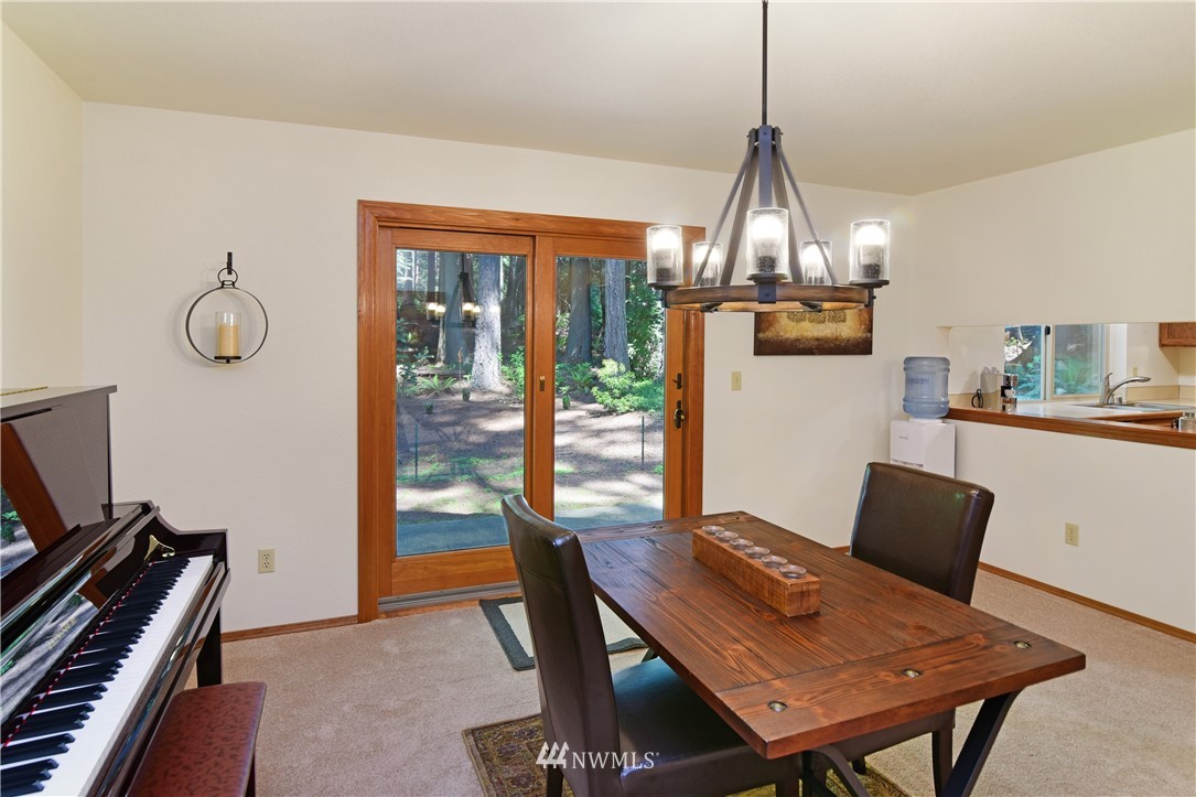 4650 Northeast Johnston Road Poulsbo, WA 98370 - Photo 9 of 24 Gallery Image 9