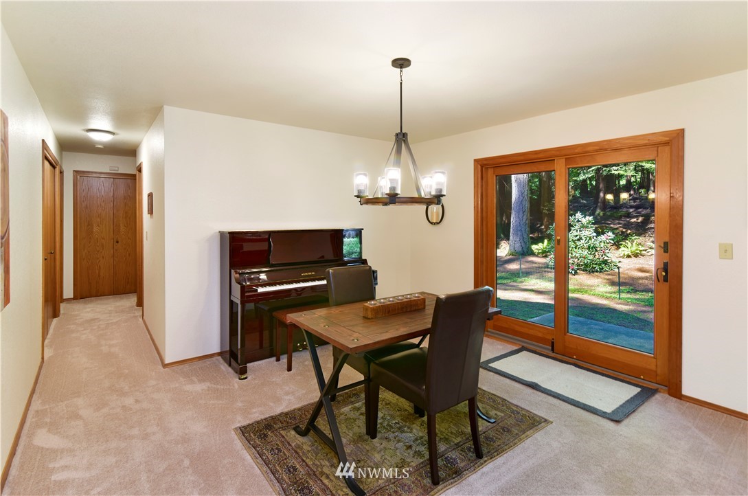 4650 Northeast Johnston Road Poulsbo, WA 98370 - Photo 10 of 24 Gallery Image 10