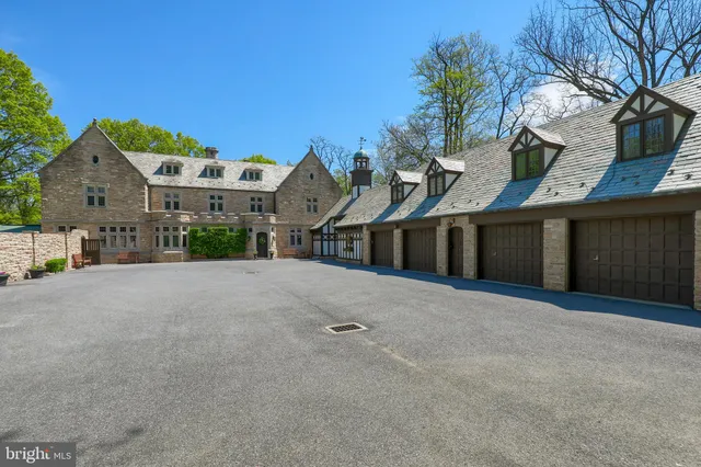 $2,495,000 | 80 School House Road, Lancaster, PA 17603