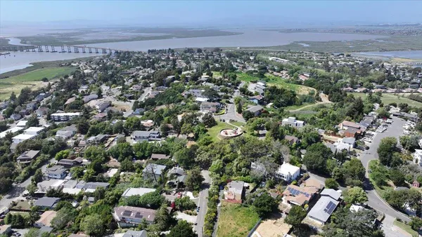 $245,000 | 516 Hichborn Street, Vallejo, CA 94590