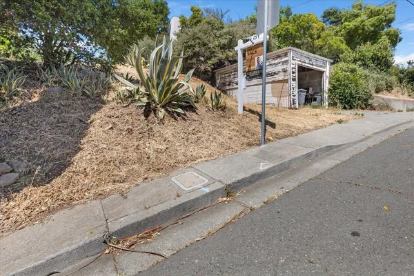 $245,000 | 516 Hichborn Street, Vallejo, CA 94590