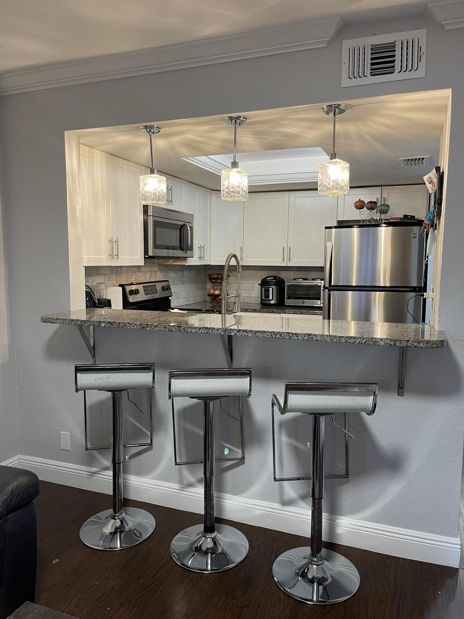 9500 Southwest 3rd Street, Unit 233 Boca Raton, FL 33428 - Photo 4 of 25 9C1817D1-7134-4C75-8050-06B008A946FE