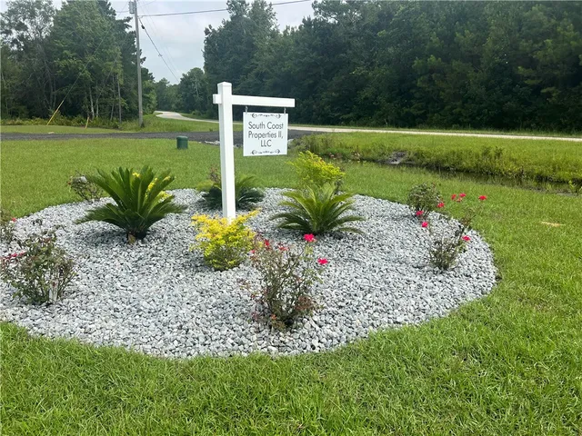 $1,350 | 1518 Swamp Road, Townsend, GA 31331